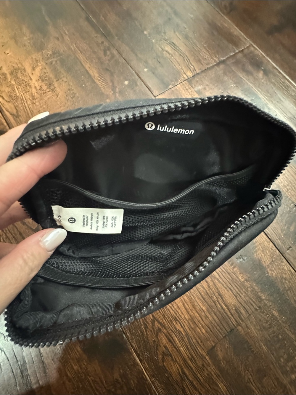 lululemon athletica Black Waist Pack Sling Belt Bag - Picture 14 of 15